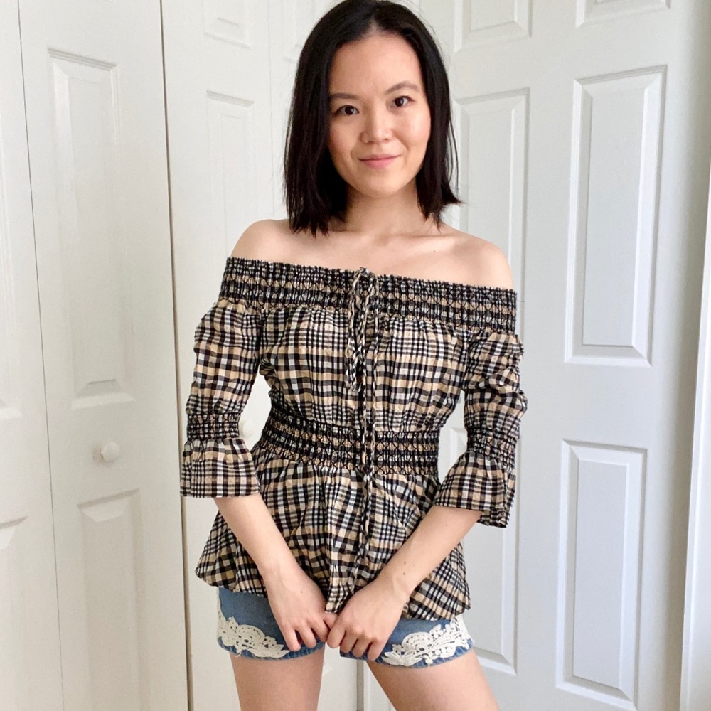 💖NWOT Ganni off shoulder checked beige top 34